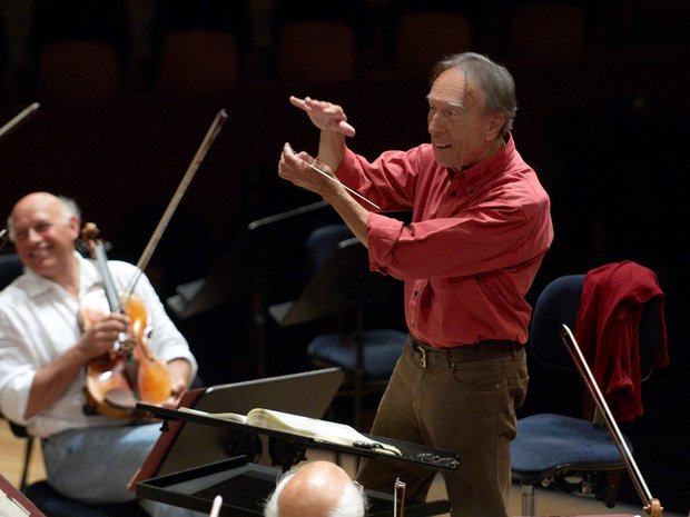 Claudio Abbado in rehearsal with the Lucerne Festival Orchestra, 2007